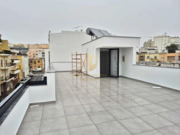 Moradia T3 para Venda em Faro (Sé e São Pedro)