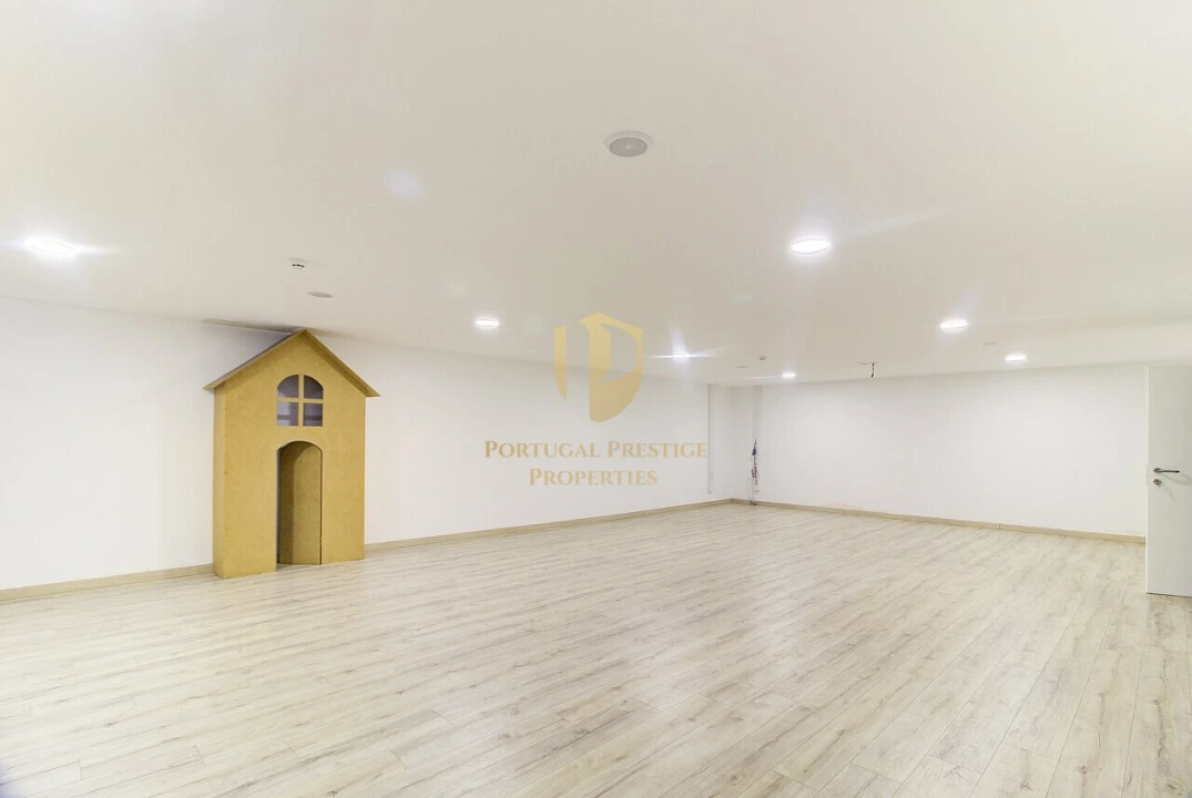 Escritório para Venda em Tavira (Santa Maria e Santiago) Foto 49