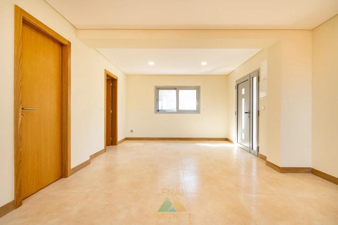 Moradia T2 para Venda em Senharei Foto 5