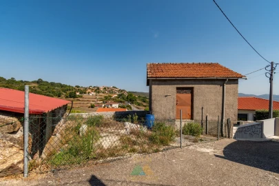 Moradia T2 para Venda em Senharei