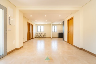 Moradia T2 para Venda em Senharei