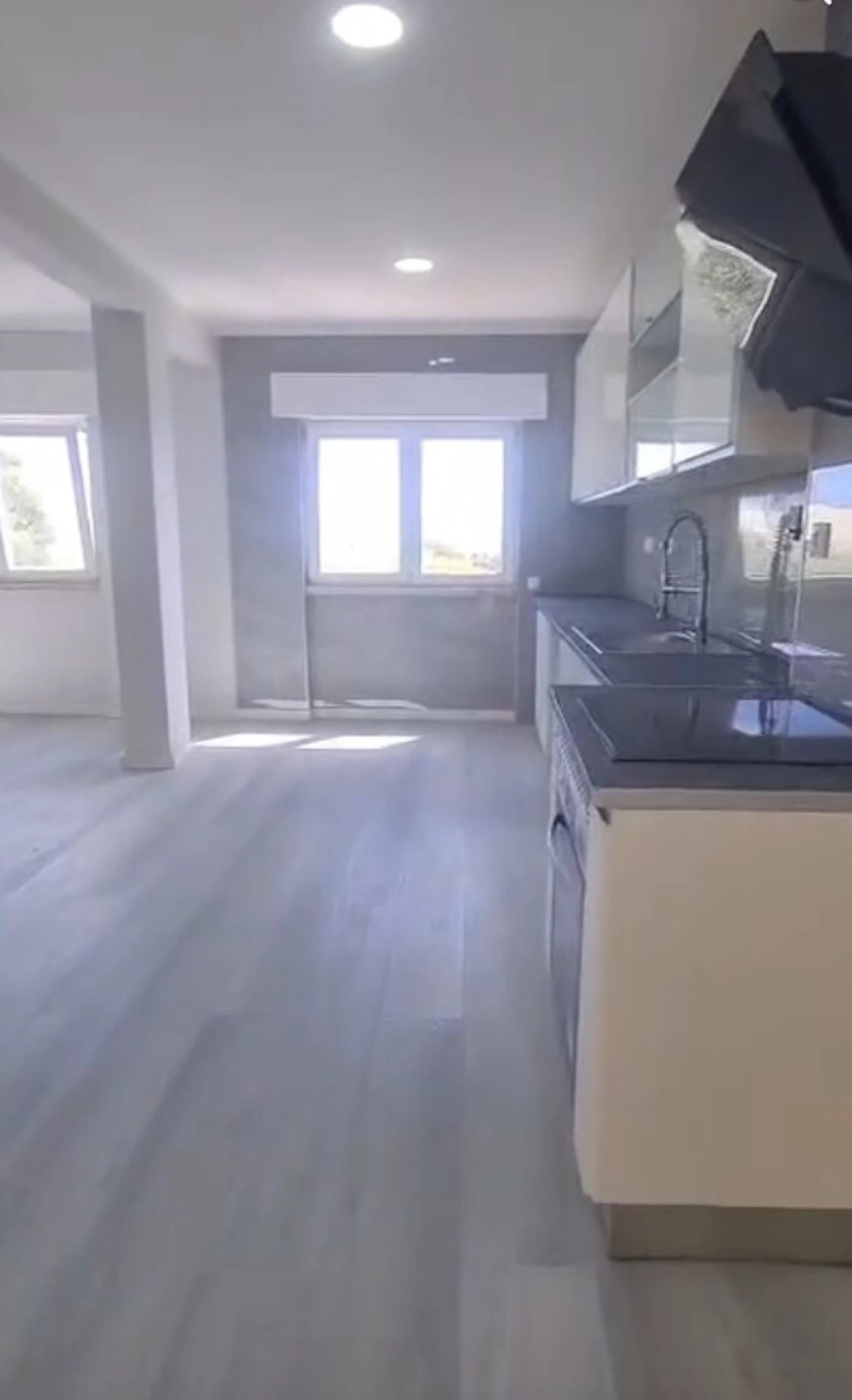 Apartamento T2 para Venda em Setubal (São Sebastião) Foto 2