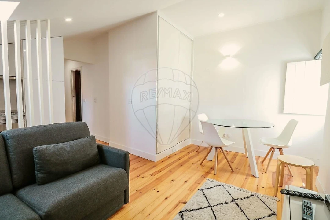 Apartamento T1 para Venda em Sesimbra (Santiago) Foto 3