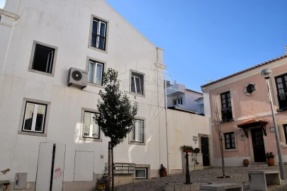 Apartamento T1 para Venda em Sesimbra (Santiago)