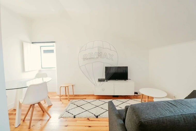 Apartamento T1 para Venda em Sesimbra (Santiago) Foto 2