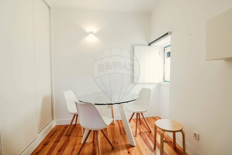 Apartamento T1 para Venda em Sesimbra (Santiago) Foto 7