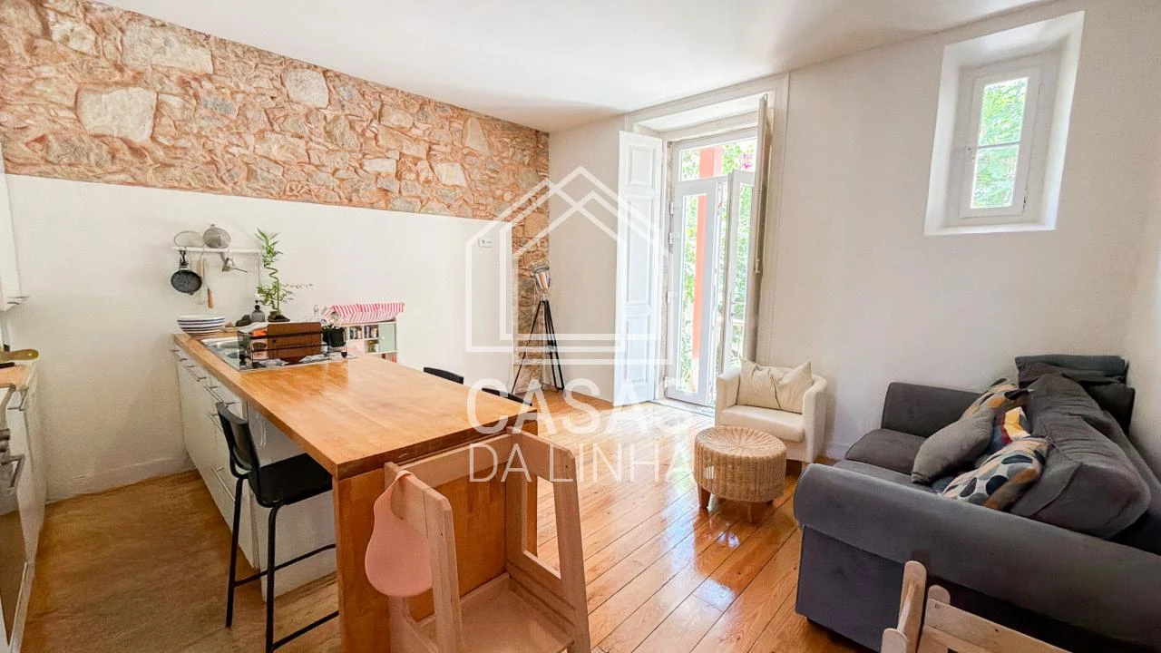 Apartamento T3 para Venda em Carcavelos e Parede Foto 2