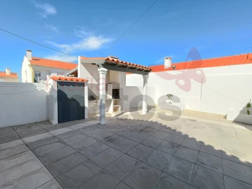 Moradia T1 para Arrendamento em Lourinhã e Atalaia