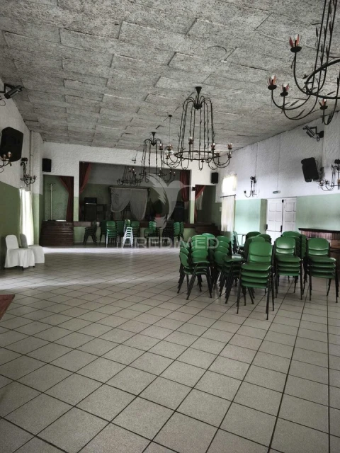 Loja para Venda em Travassô e Óis da Ribeira