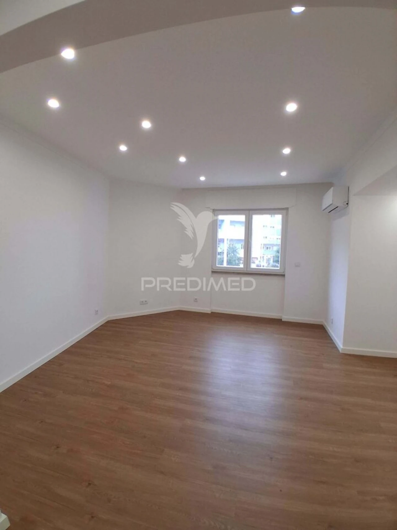 Apartamento T3 para Venda em Almada, Cova da Piedade, Pragal e Cacilhas Foto 11