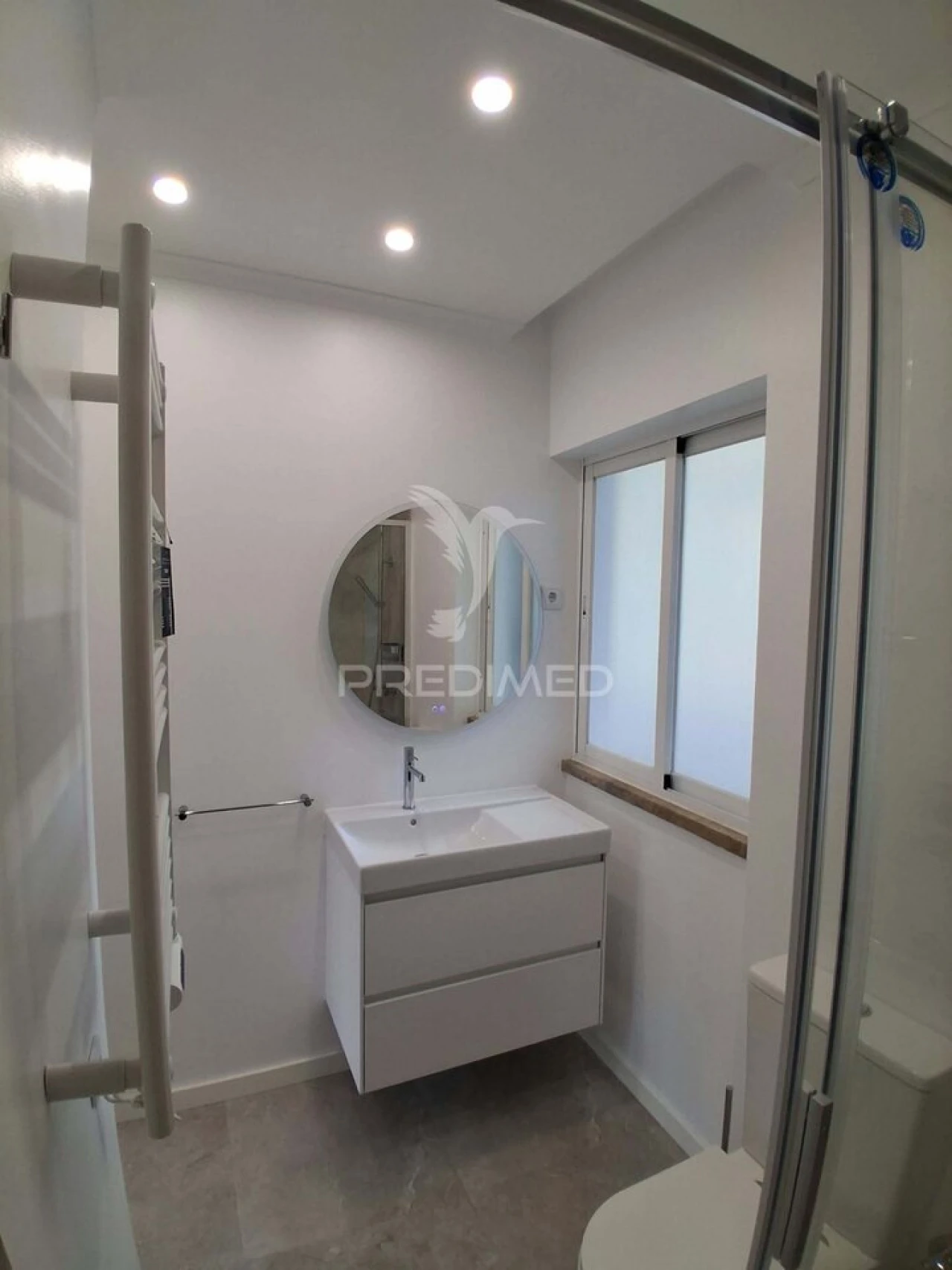 Apartamento T3 para Venda em Almada, Cova da Piedade, Pragal e Cacilhas Foto 17