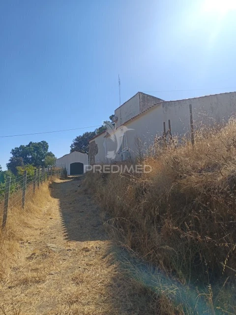 Quinta T3 para Venda em Borba (Matriz)