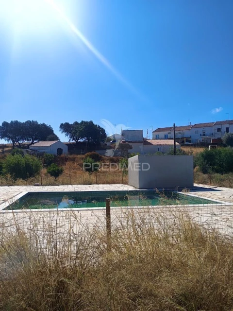 Quinta T3 para Venda em Borba (Matriz)