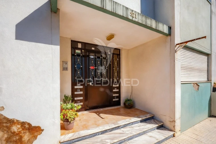 Apartamento T3 para Venda em Braga (São José de São Lázaro e São João do Souto) Foto 2
