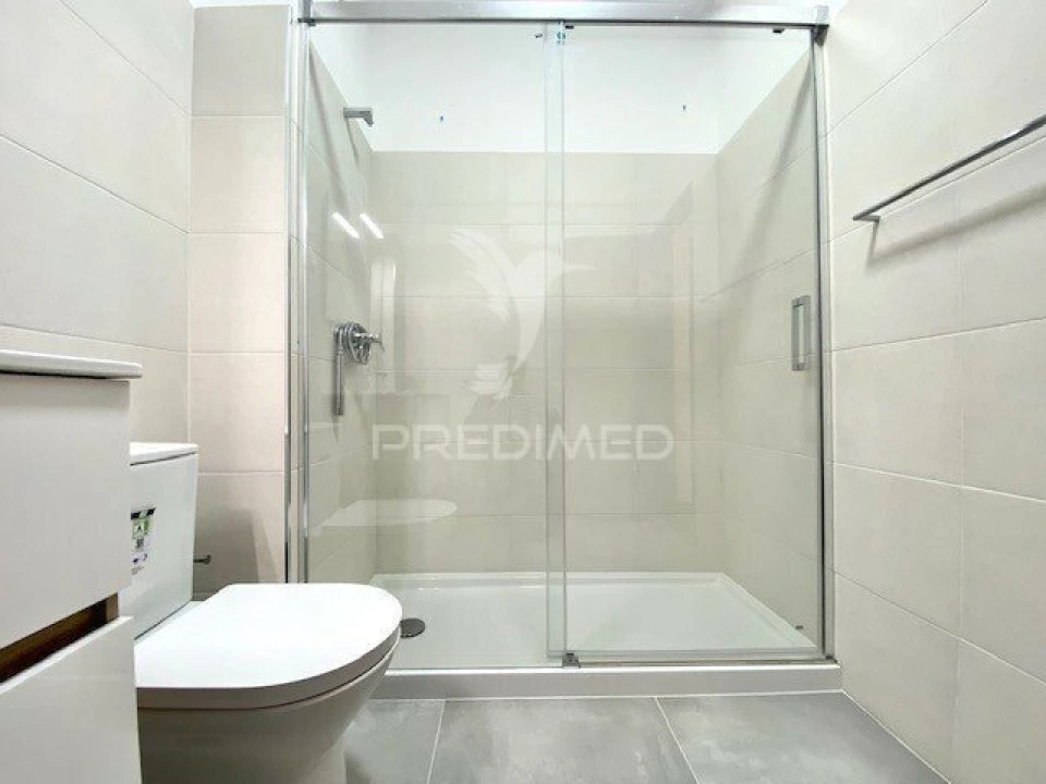 Apartamento T2 para Venda em Santa Iria de Azoia, São João da Talha e Bobadela Foto 10