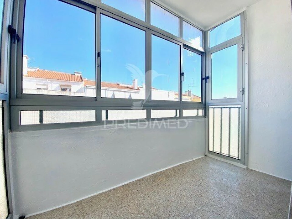 Apartamento T2 para Venda em Santa Iria de Azoia, São João da Talha e Bobadela Foto 16