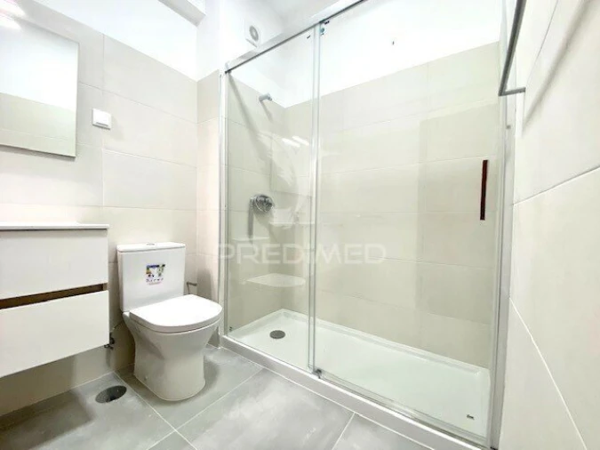 Apartamento T2 para Venda em Santa Iria de Azoia, São João da Talha e Bobadela Foto 9