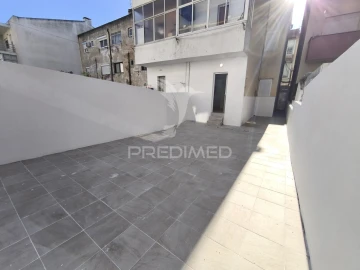 Apartamento T1 para Venda em Baixa da Banheira e Vale da Amoreira