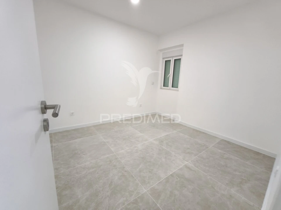 Apartamento T1 para Venda em Baixa da Banheira e Vale da Amoreira Foto 7