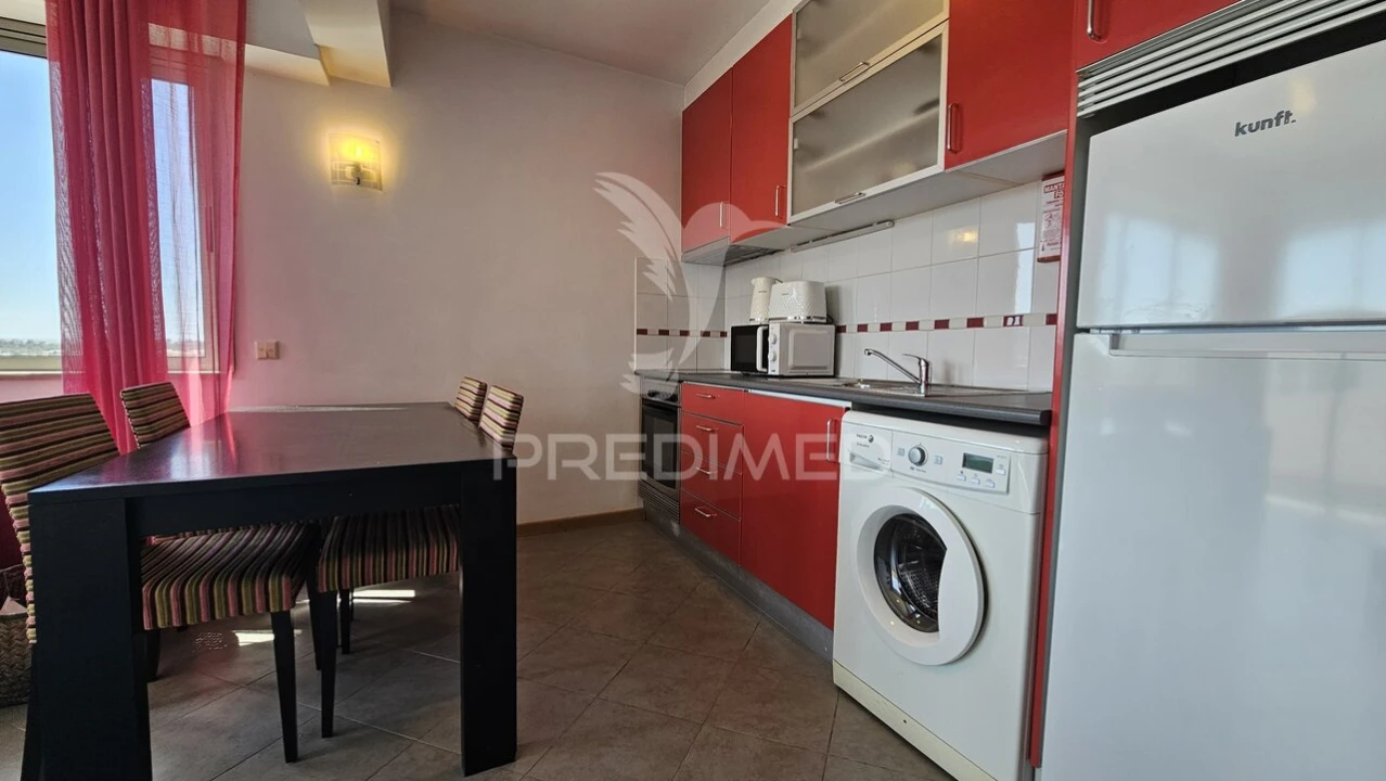 Apartamento T1 para Venda em Portimão Foto 7