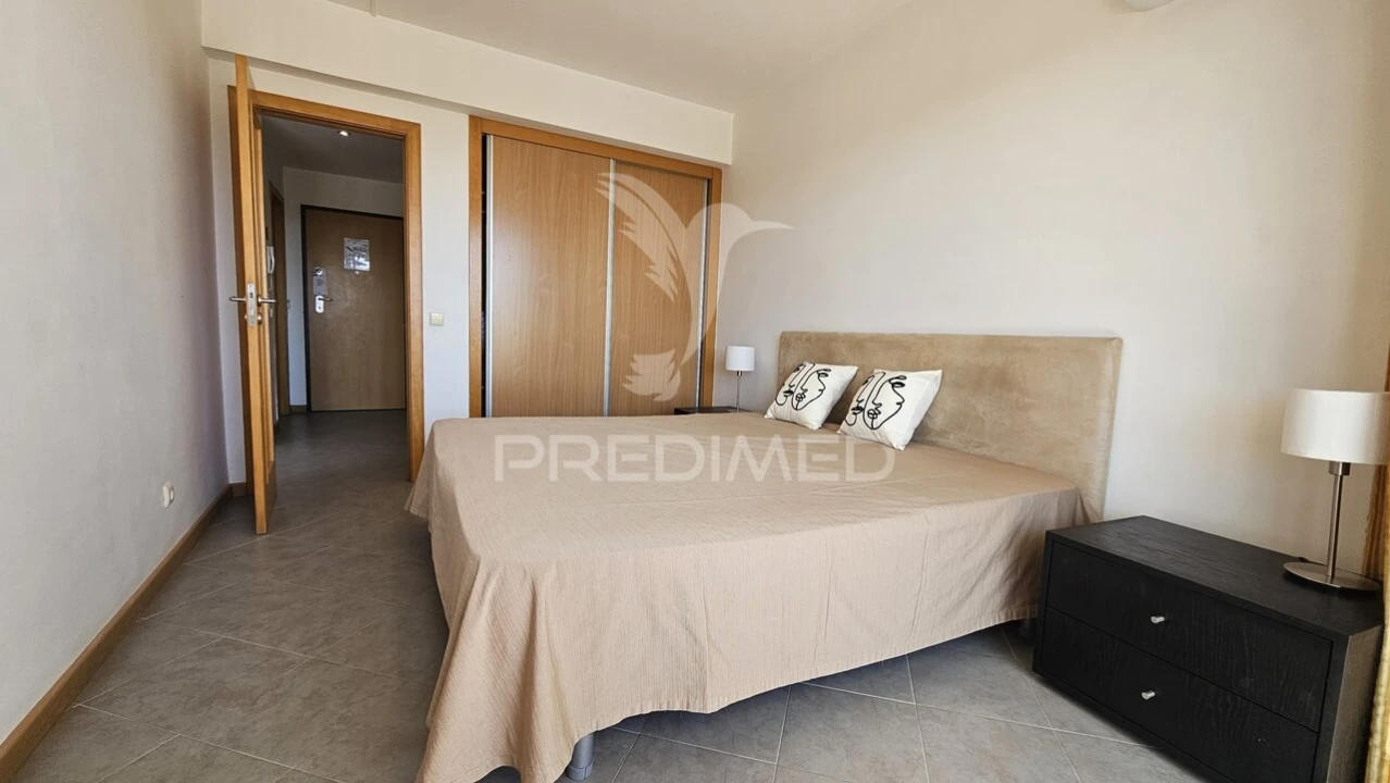 Apartamento T1 para Venda em Portimão Foto 17