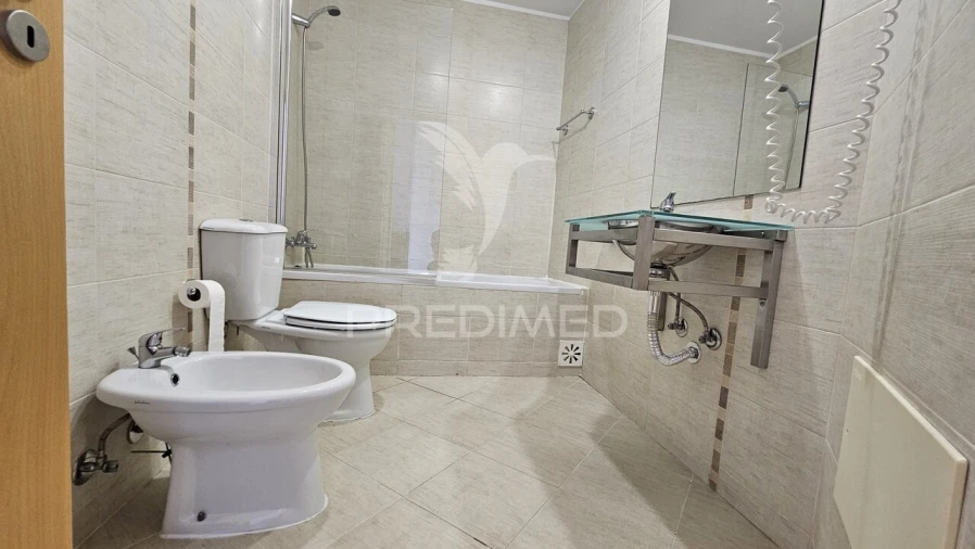 Apartamento T1 para Venda em Portimão Foto 10