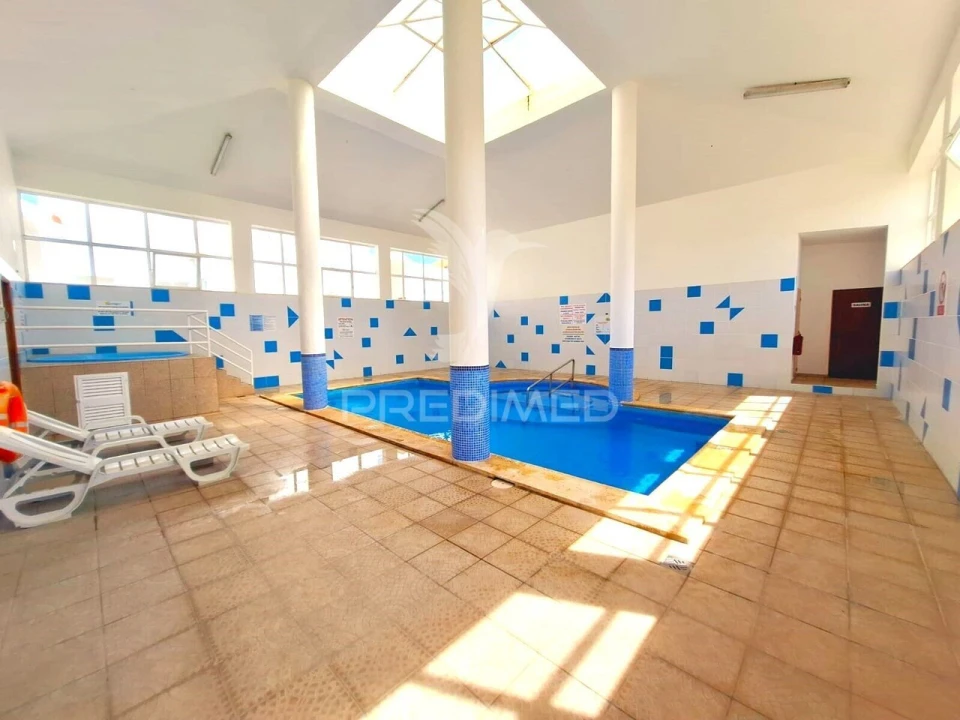 Apartamento T0 para Venda em Albufeira e Olhos de Água Foto 12