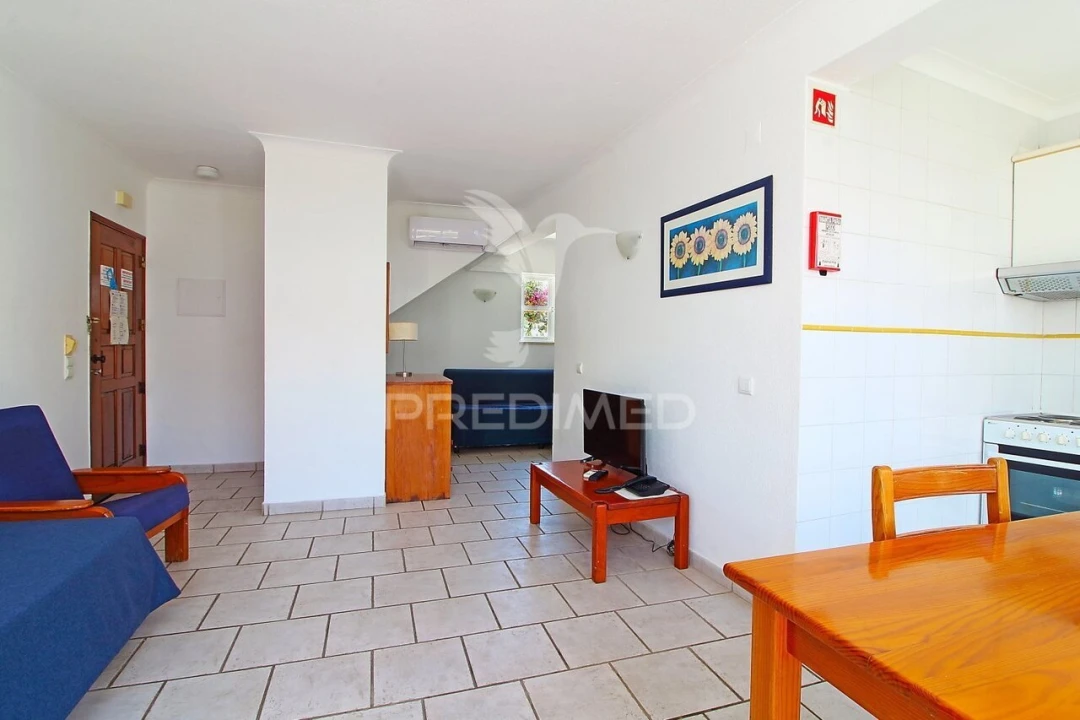 Apartamento T0 para Venda em Albufeira e Olhos de Água Foto 6