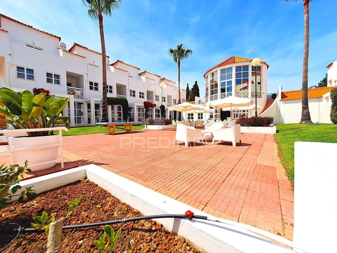 Apartamento T0 para Venda em Albufeira e Olhos de Água Foto 10