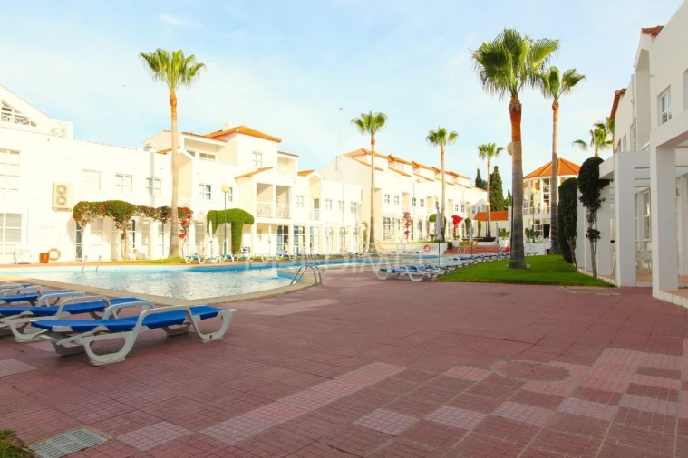 Apartamento T0 para Venda em Albufeira e Olhos de Água Foto 16