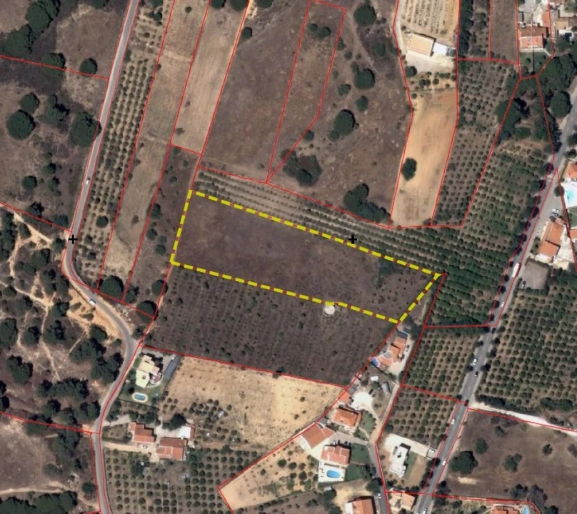 Terreno para Venda em Albufeira e Olhos de Água Foto 1