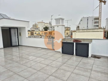Moradia T3 para Venda em Faro (Sé e São Pedro)