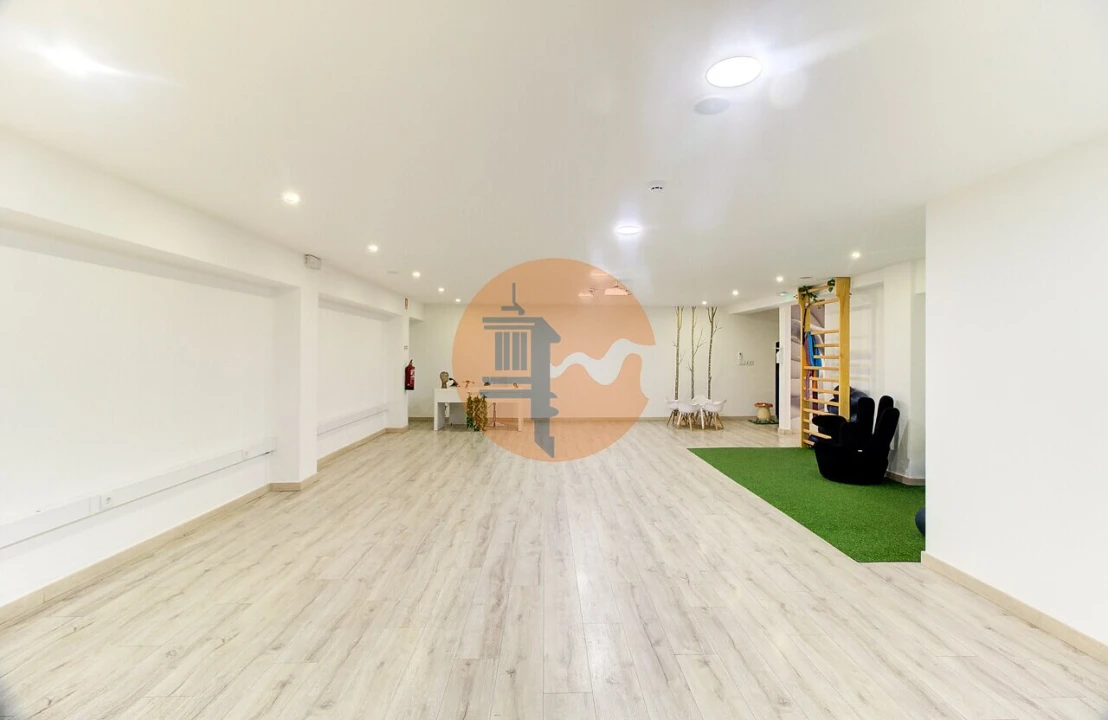 Armazém para Venda em Tavira (Santa Maria e Santiago) Foto 47