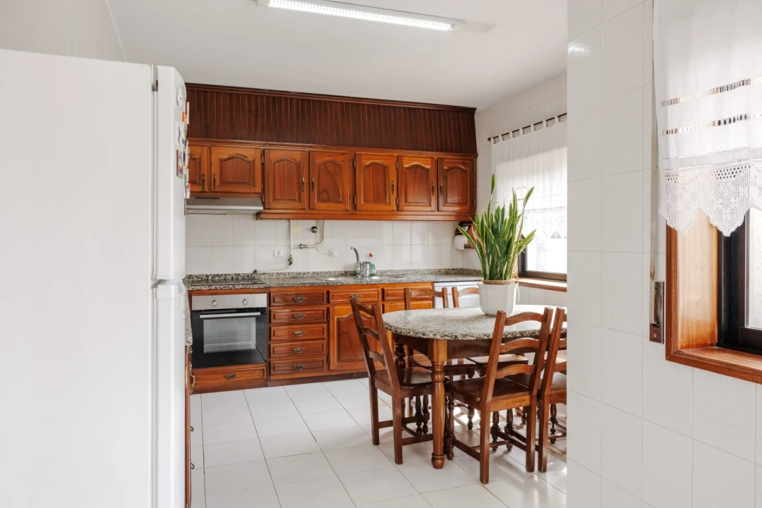 Apartamento T3 para Venda em Antas e Abade de Vermoim Foto 7