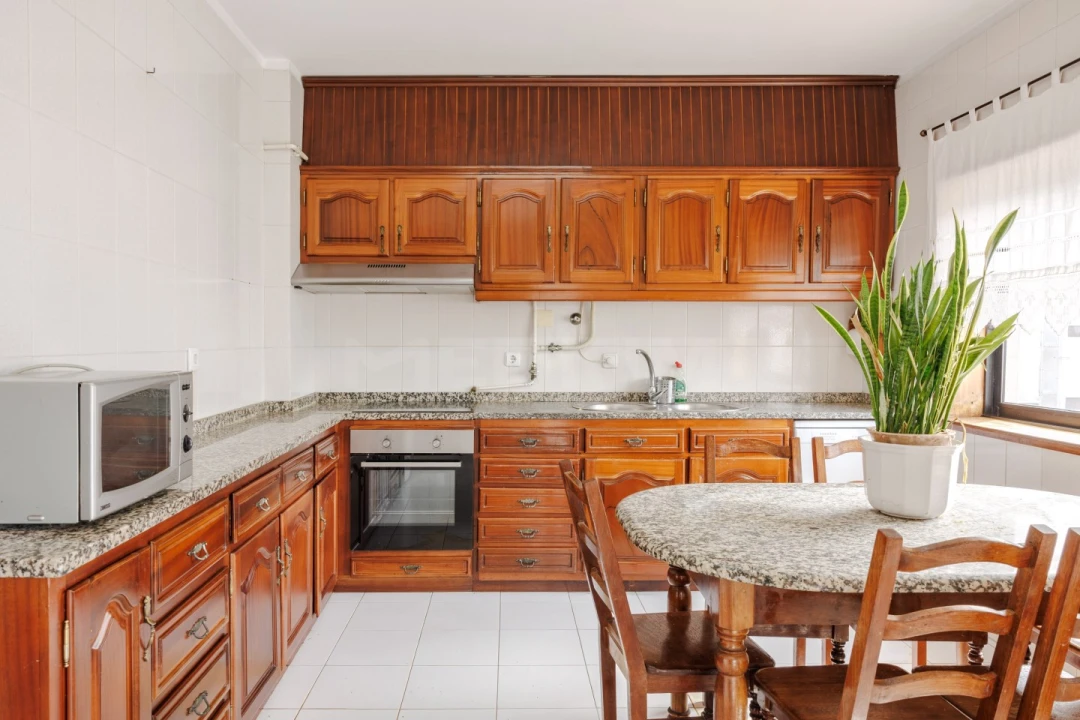 Apartamento T3 para Venda em Antas e Abade de Vermoim Foto 8