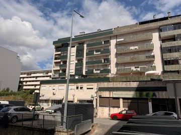 Apartamento T3 para Venda em Antas e Abade de Vermoim