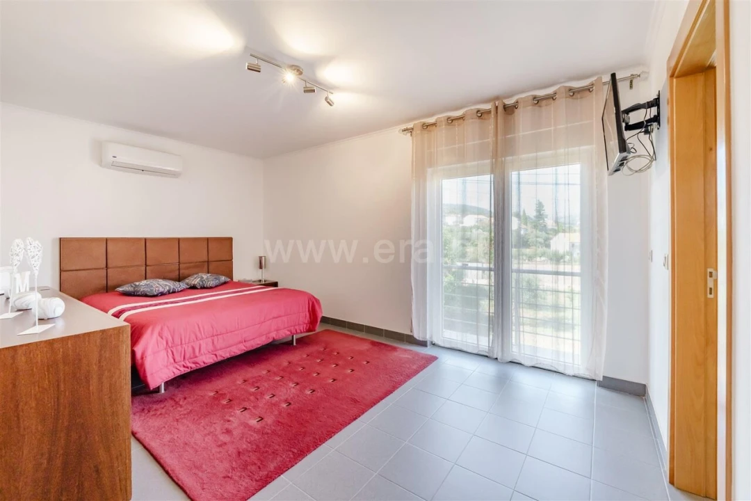 Moradia T3 para Venda em Covilhã e Canhoso Foto 12