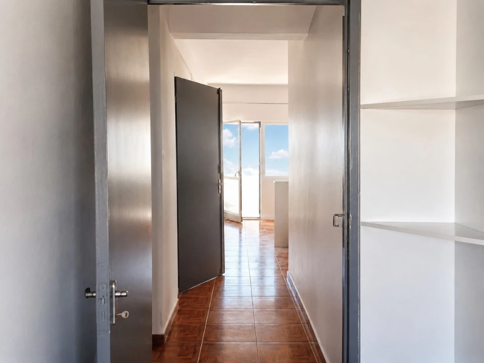 Apartamento T1 para Venda em Águas Livres Foto 2