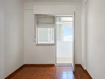 Apartamento T1 para Venda em Águas Livres
