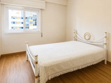 Apartamento T1 para Venda em Corroios