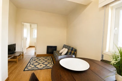 Apartamento T1 para Venda em Corroios
