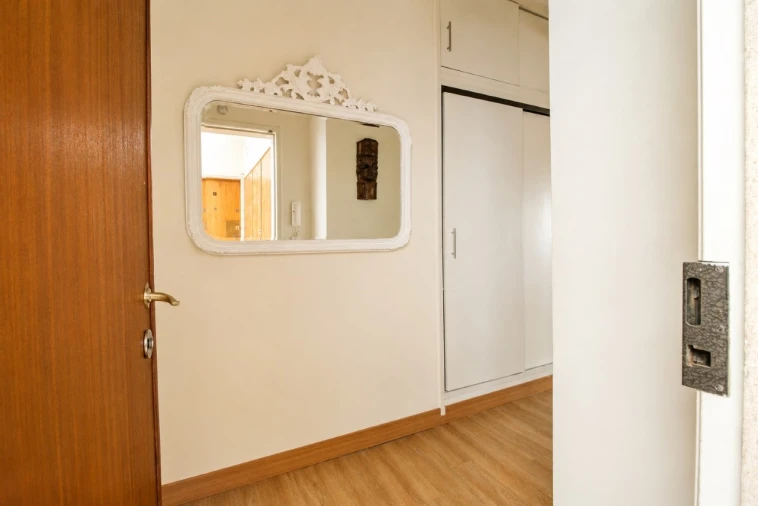 Apartamento T1 para Venda em Corroios Foto 12