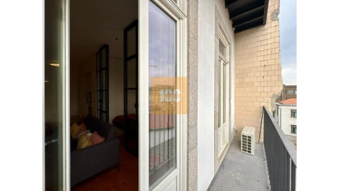 Apartamento para Venda em Cedofeita, Santo Ildefonso, Sé, Miragaia, São Nicolau e Vitória