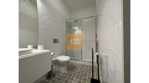 Apartamento para Venda em Cedofeita, Santo Ildefonso, Sé, Miragaia, São Nicolau e Vitória