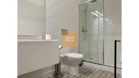 Apartamento para Venda em Cedofeita, Santo Ildefonso, Sé, Miragaia, São Nicolau e Vitória