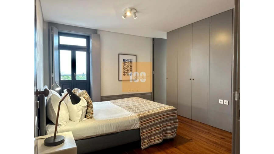 Apartamento T2 para Venda em Cedofeita, Santo Ildefonso, Sé, Miragaia, São Nicolau e Vitória Foto 17