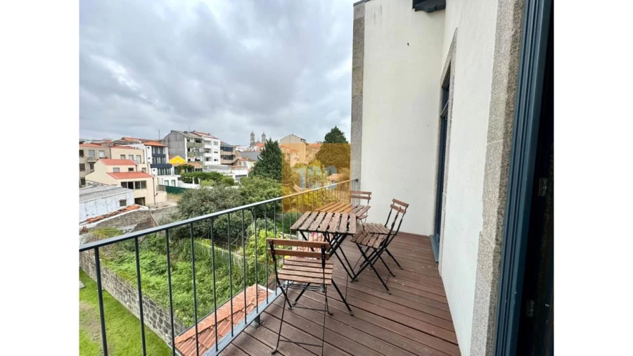 Apartamento T2 para Venda em Cedofeita, Santo Ildefonso, Sé, Miragaia, São Nicolau e Vitória Foto 21