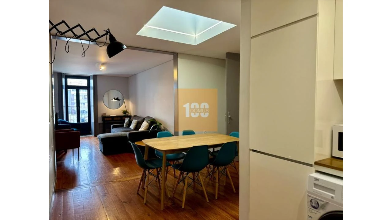 Apartamento T2 para Venda em Cedofeita, Santo Ildefonso, Sé, Miragaia, São Nicolau e Vitória Foto 10