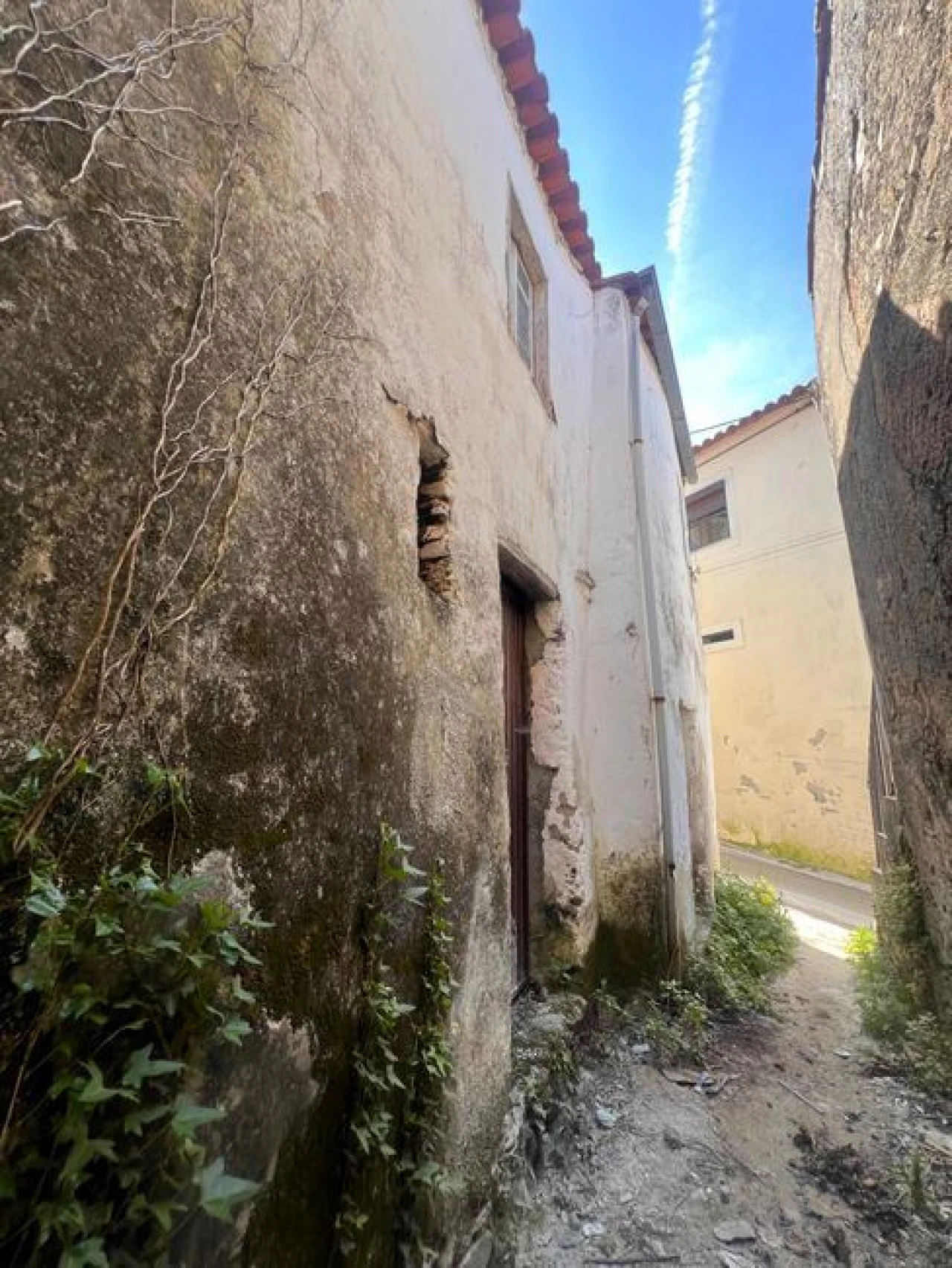 Moradia T2 para Venda em Miranda do Corvo Foto 2