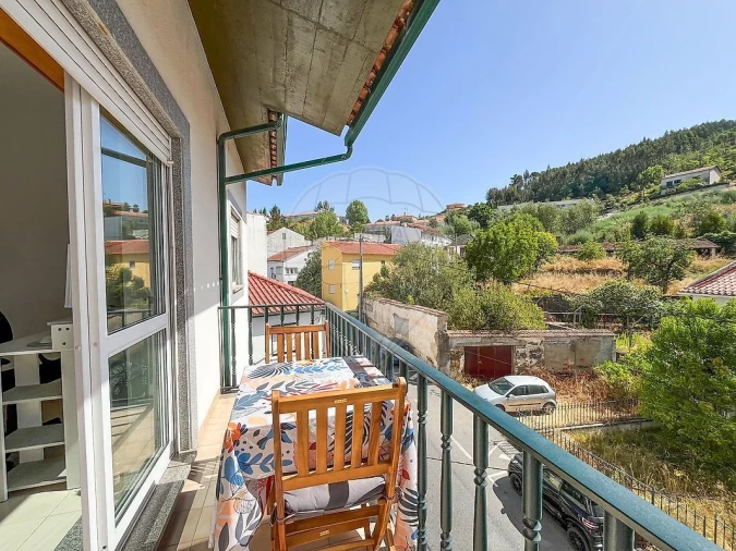Apartamento T3 para Venda em Arganil Foto 4
